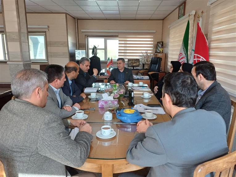 نشست تخصصی سرپرست  اداره کل استاندارد  استان با  رئیس دانشگاه آزاد اسلامی واحد اردبیل